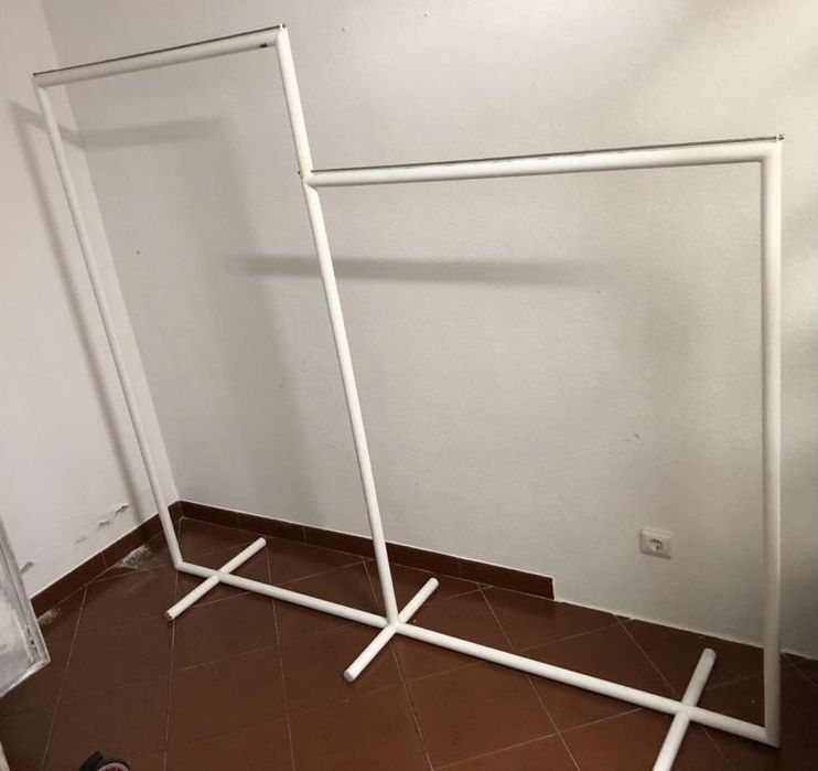 Expositor de roupa / Charriot