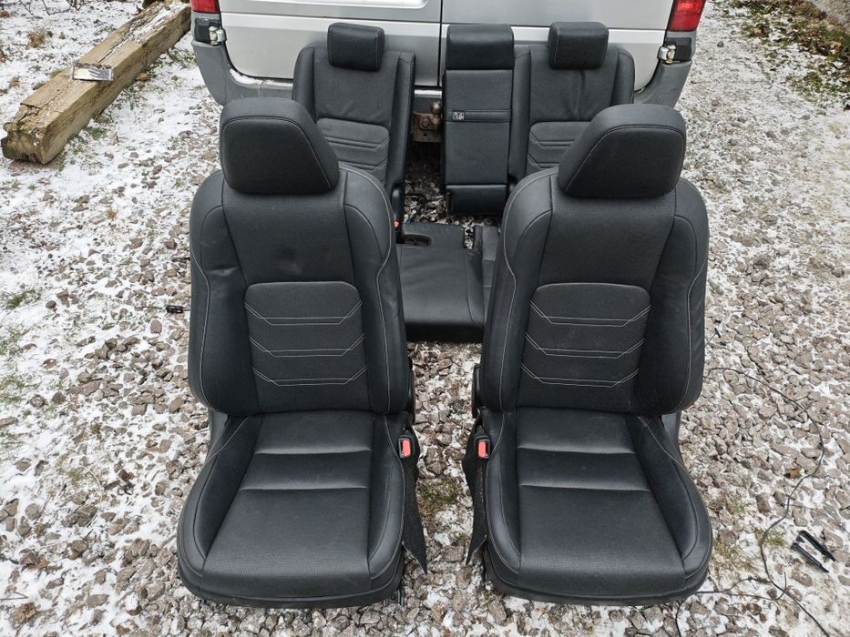 Авто сидіння Lexus NX 2018р чорна шкіра комплект