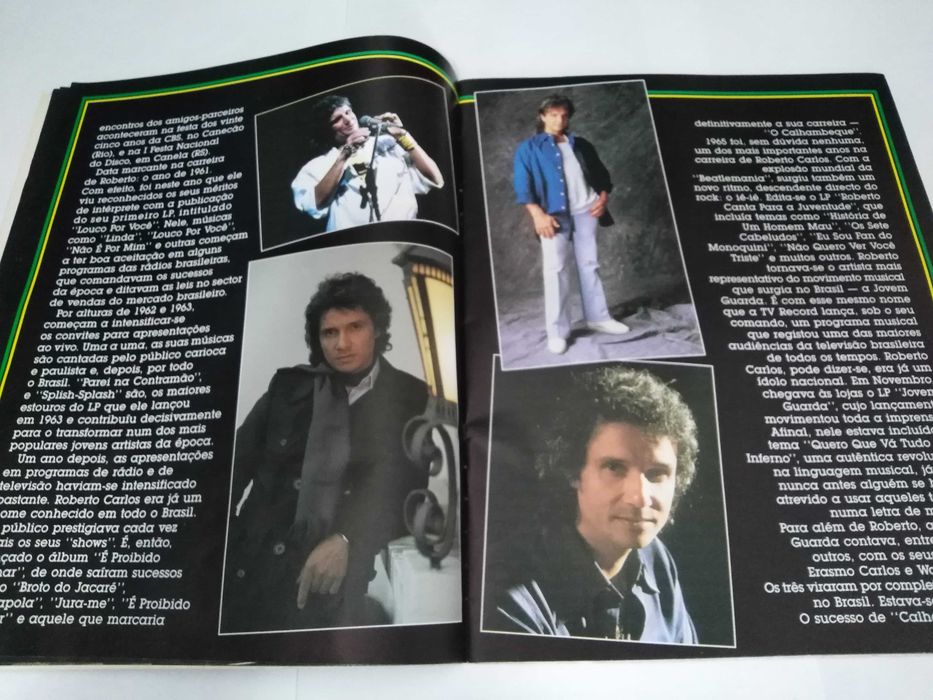 Cassetes/k7s Roberto Carlos + Revista das seleções Readers digest.