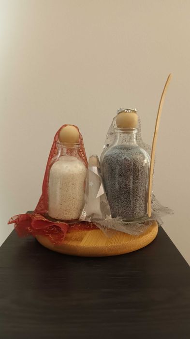 Presépio com garrafinhas de vidro