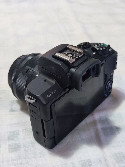 Câmara canon m50