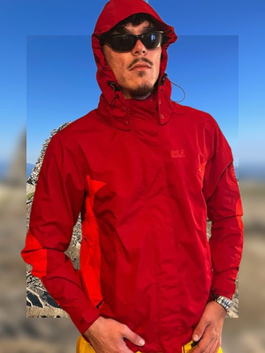 Jack Wolfskin Texapore — мембранная куртка, которая держит удар