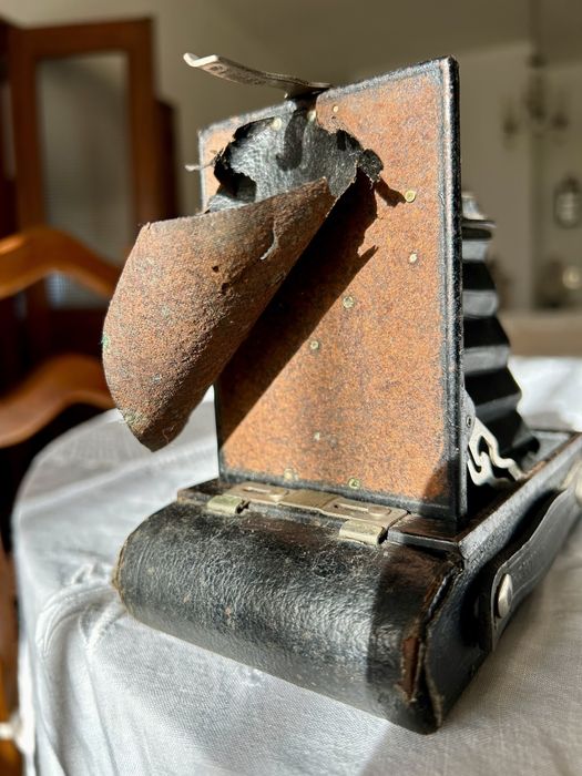 Câmara fotográfica Kodak antiga