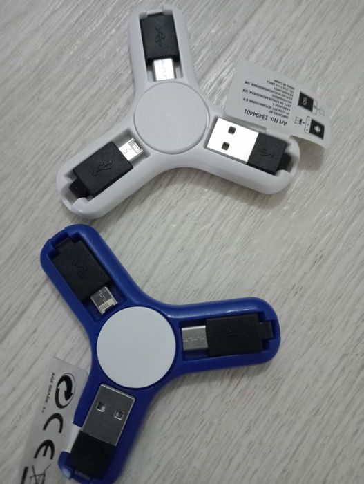 Продам переходник. Зарядка для мобильных телефонов. USB