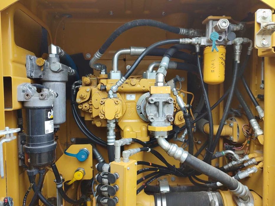 Koparka gąsienicowa Caterpillar 320EL/Wynajem-usługi-roboty ziemne