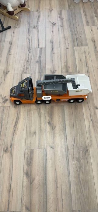 Великі машини Wader, Cat, Polesie