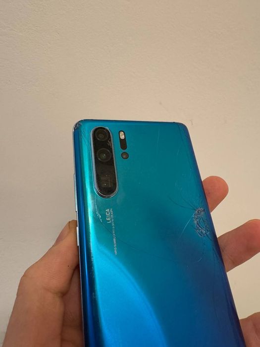 Huawei P30 Pro 6/128GB – мощный