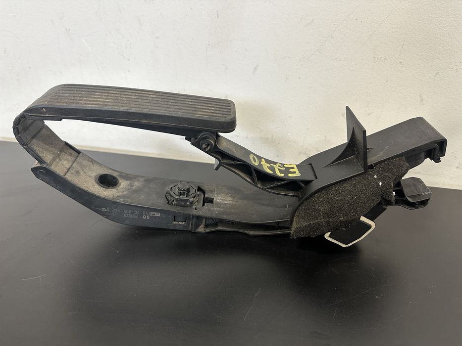 PEDAL DO ACELERADOR MERCEDES W211 E270 CDI ANO 2007