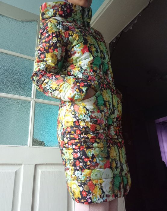 Куртка тепла жіноча