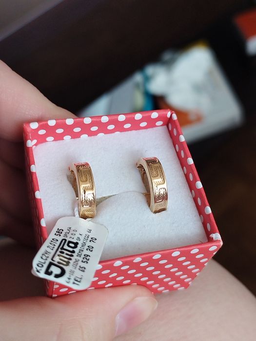 Sprzedam złote kolczyki