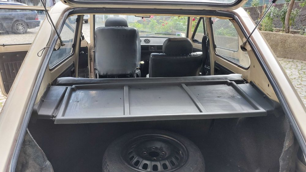 FIAT 127 900C recondicionado vendo no estado em que se encontra esta a trabalhar-