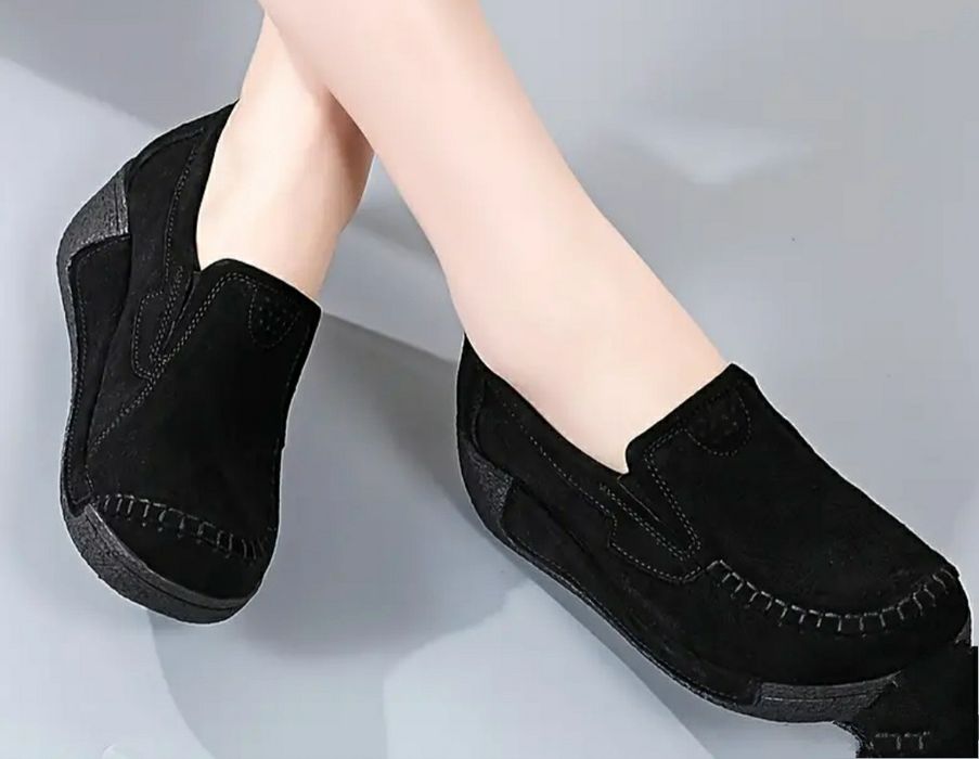 Туфли замшевые на платформе.