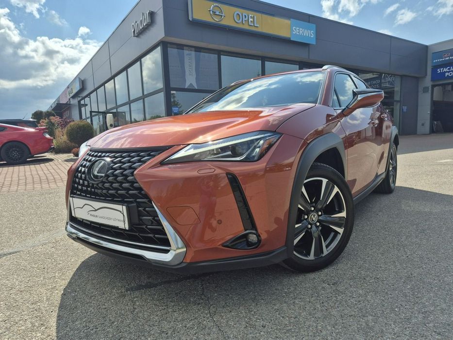 Lexus UX