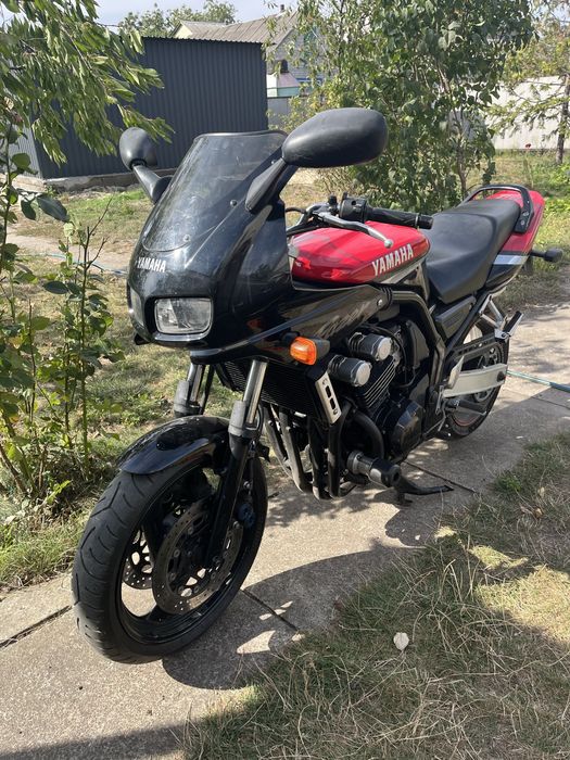 Yamaha fzs 600 fazer