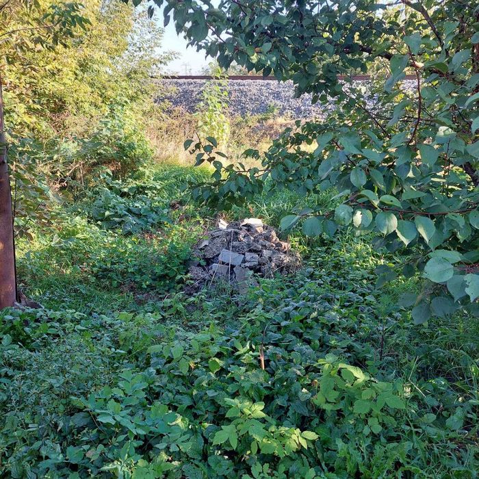 Продам гаражи - 2 разом кооператив АВТОЛЮБИТЕЛЬ вул. Героїв Крут