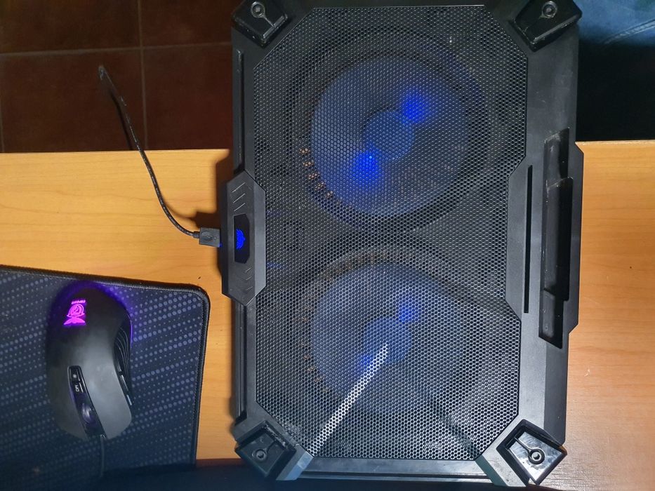 Base Refrigeração Portáteis World of Gamer 1100 RPM USB