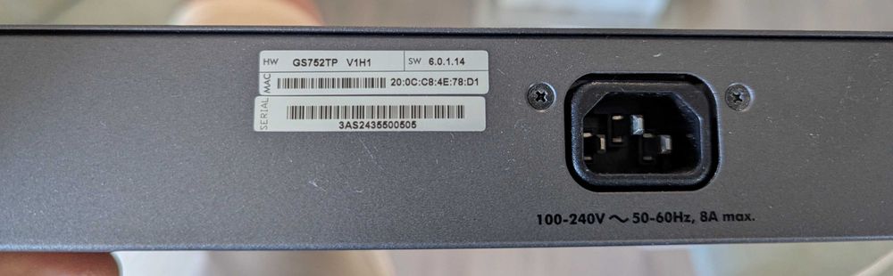 Switch Netgear 48 Portas PoE 4 SFP GS752TP