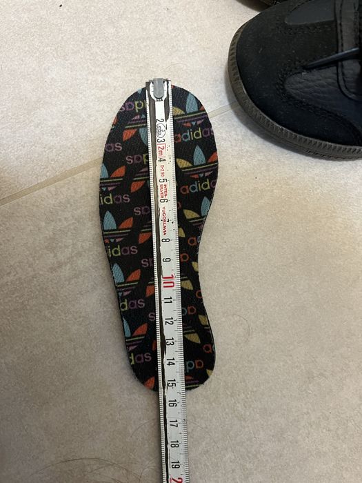 Кросівки adidas 25
