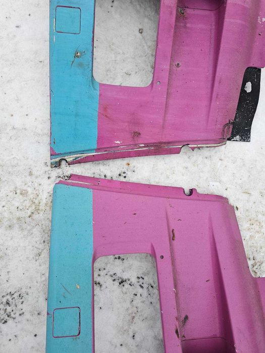 Продам передні накладки на фари на даф 95