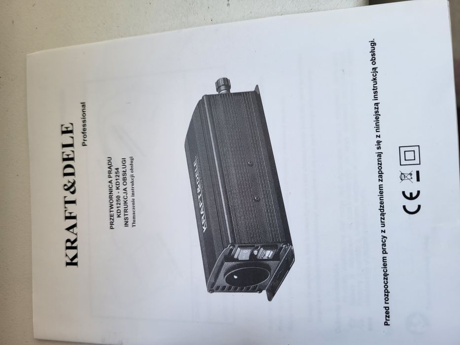 Автомобильный преобразователь 350 Вт 12/24 В - 230 В