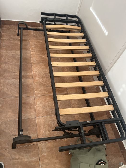 Sofa-cama estrutura de ferro