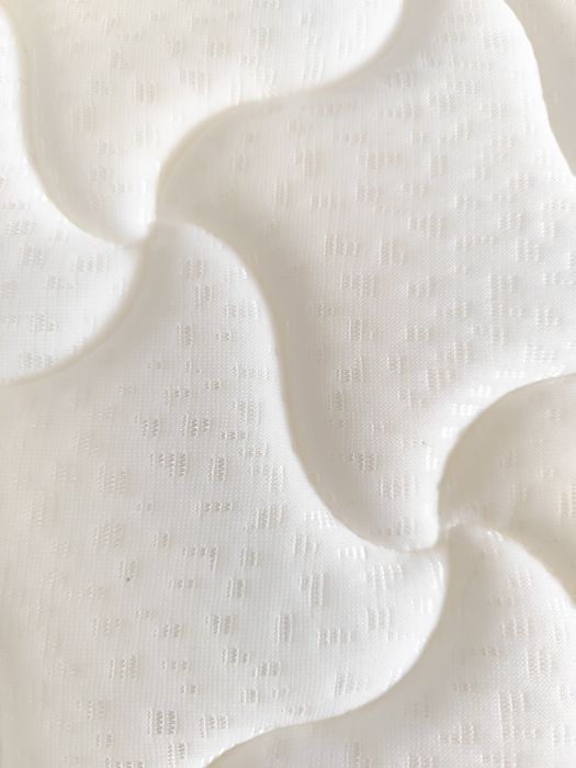 Colchao casal NOVO 190x 140x 20cm