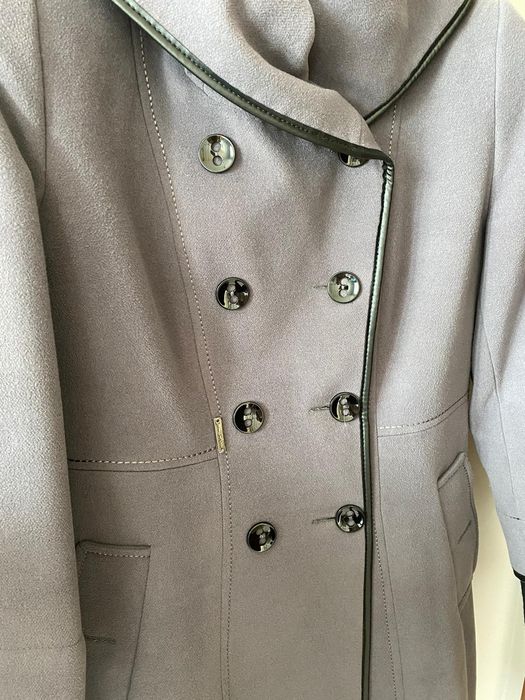 Elegancki wełniany płaszcz Jean Boison