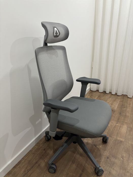 Cadeira Gaming Alpha Gamer Stella Cinza – Semi-Nova