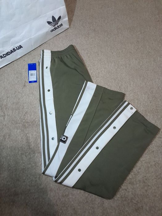 Штани жіночі adidas adibreak Нові