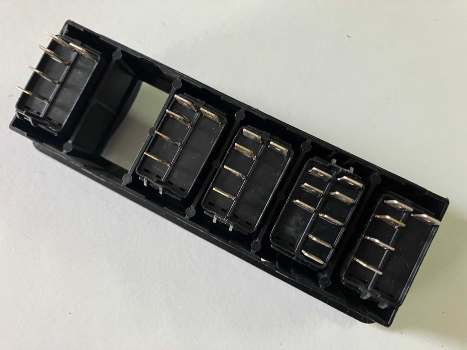 Conjunto de interruptores