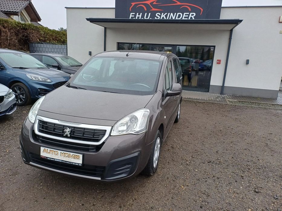 Peugeot Partner 1 wł* Serwis *Bezwypadkowy *Klima *PDC *Gwarancja