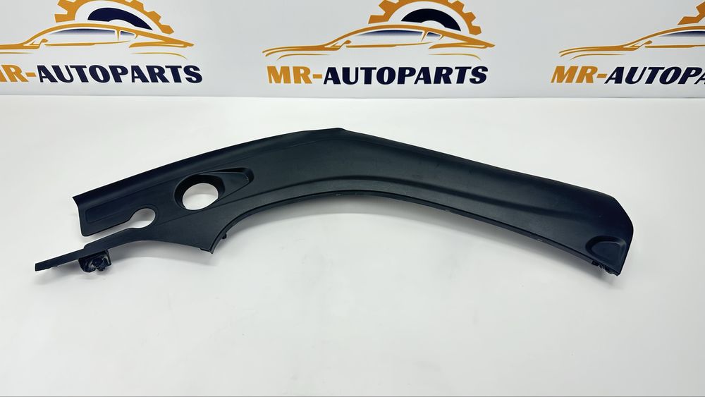 Підкапотний пластик tesla model x оригінал бу