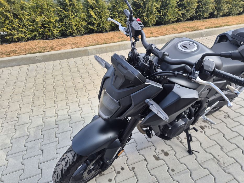 Honda CB500F Hornet 2024