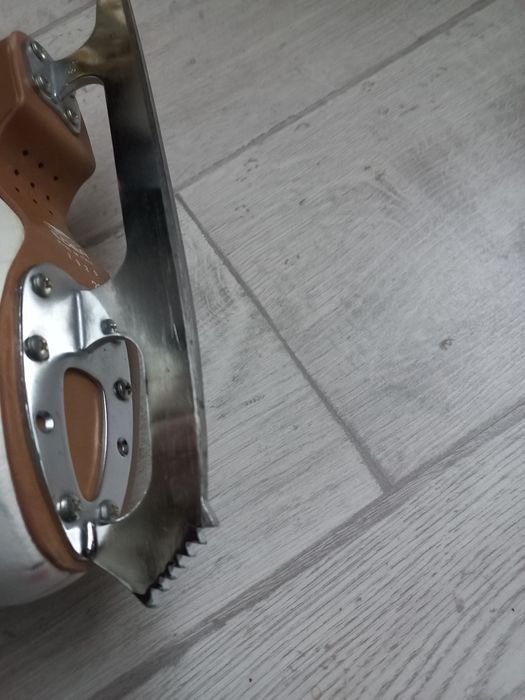 Професійні Ковзани(EDEA)