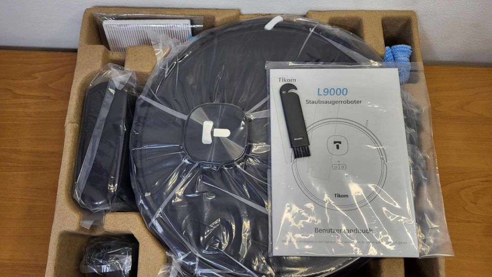 Robot sprzątający TIKOM L9000 CZARNY z funkcją mopowania