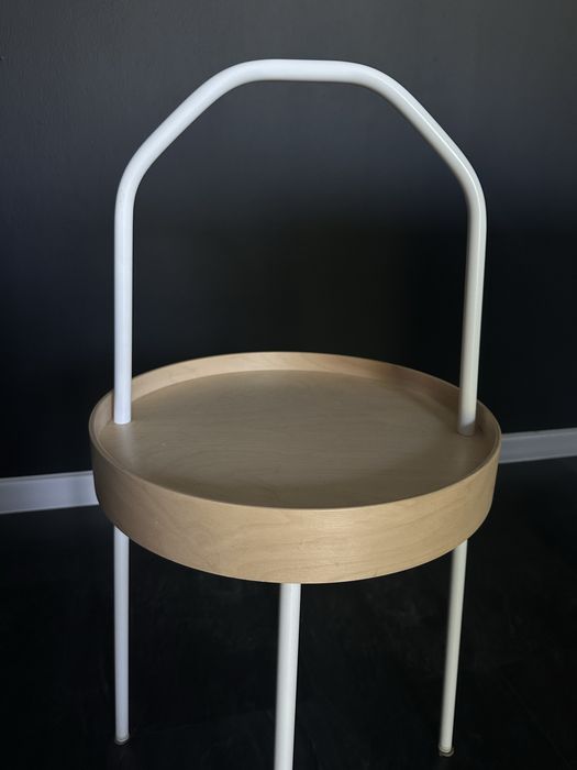Stolik IKEA z rączką