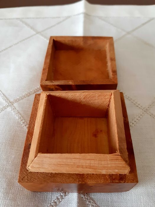 Caixas e Latas antigas diversas