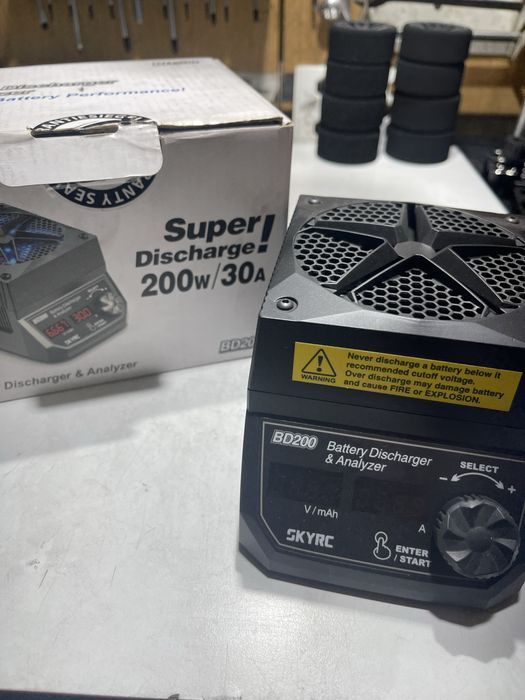 SkyRC BD200 Super Discharger