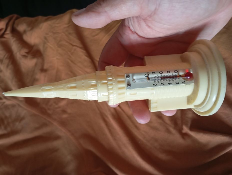 Статуэтка Термометр ртутный градусник Кремль СССР