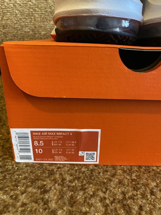 Кросівки Nike AIR MAX IMPACT 4
