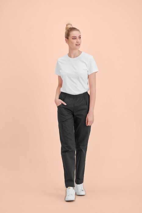 Calças modelos de homem e senhora para área da hotelaria