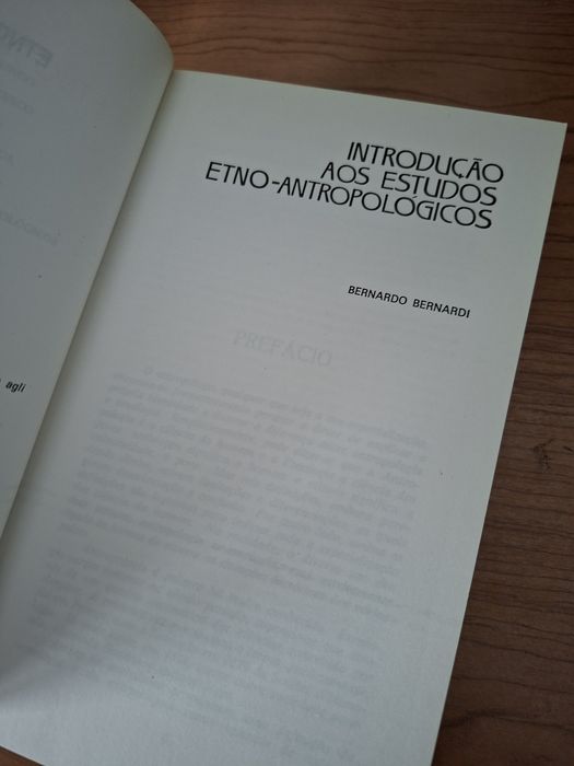 Introdução aos Estudos Etno-Antropológicos