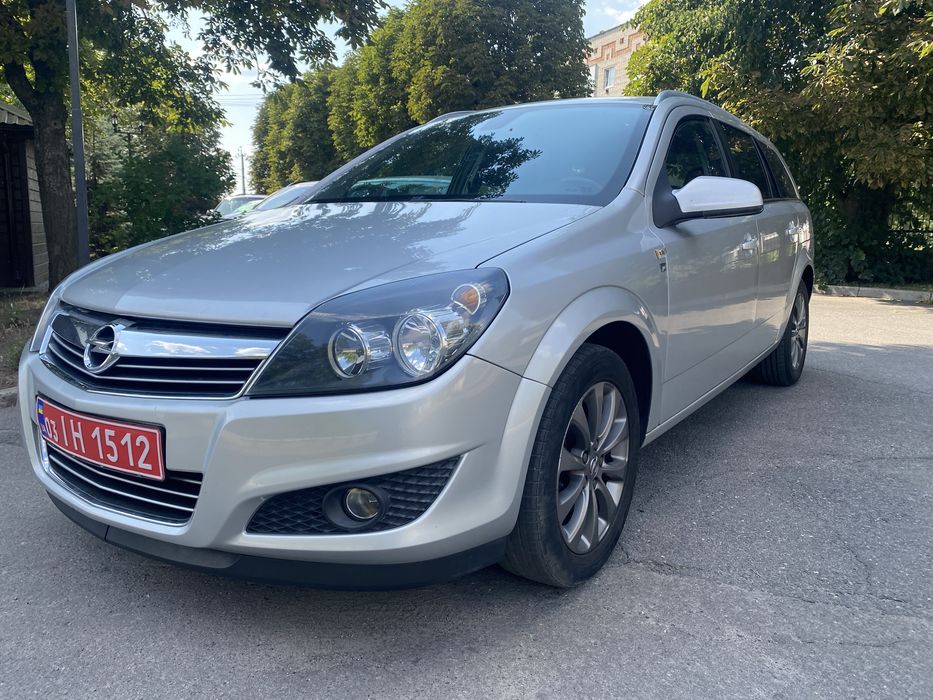 Свіжепригнана Opel Astra 1.6 бензин з Німетчини