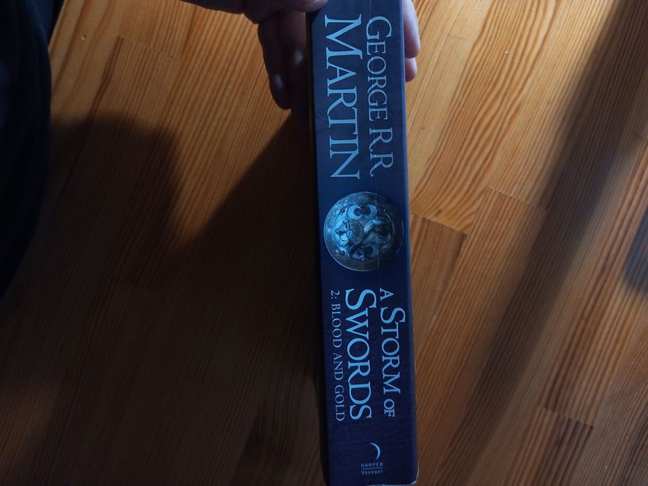 Гра престолів книга