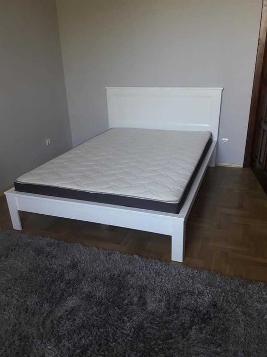Ліжко з цільного масиву бука L010
