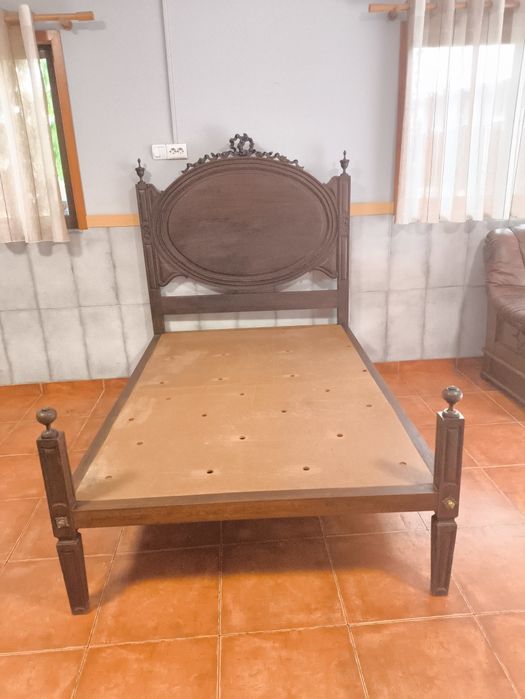 Cama casal D.Maria