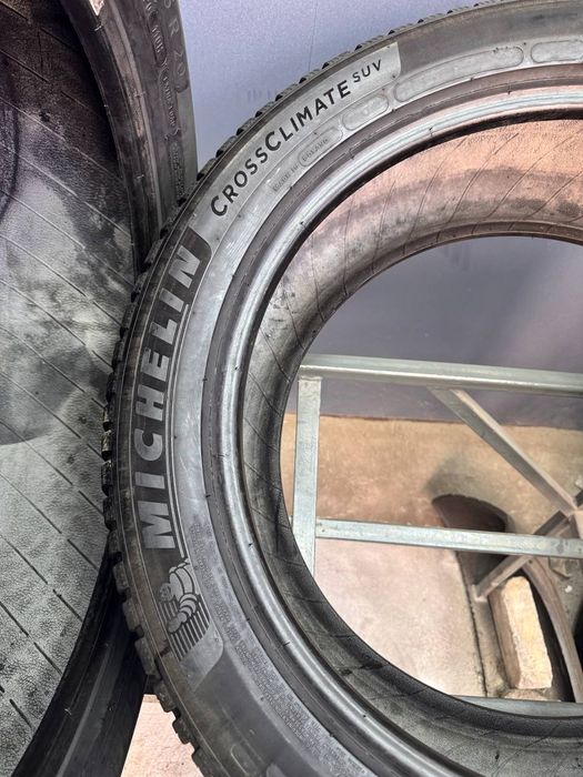 Шины БУ 275 45 R 20 Michelin CROSSCLIMATE suv Всесезон Комплект резина