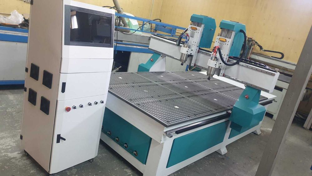 Верстат фрезерний ЧПУ 1325-2 на Два Шпинделі 3,2квт вакуум в НАЯВНОСТІ