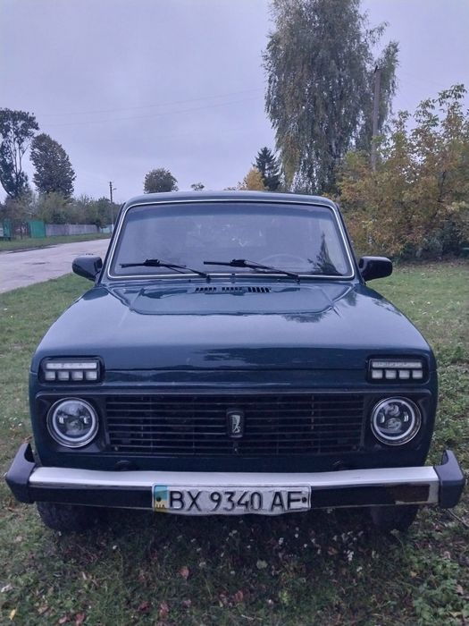 Продам нива  ваз 21214