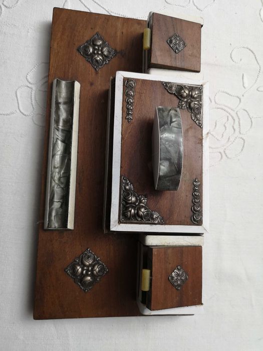 tinteiro muito antigo